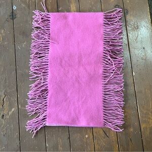 CASTLERIG Soft Cashmere Fringed Pink Scarf